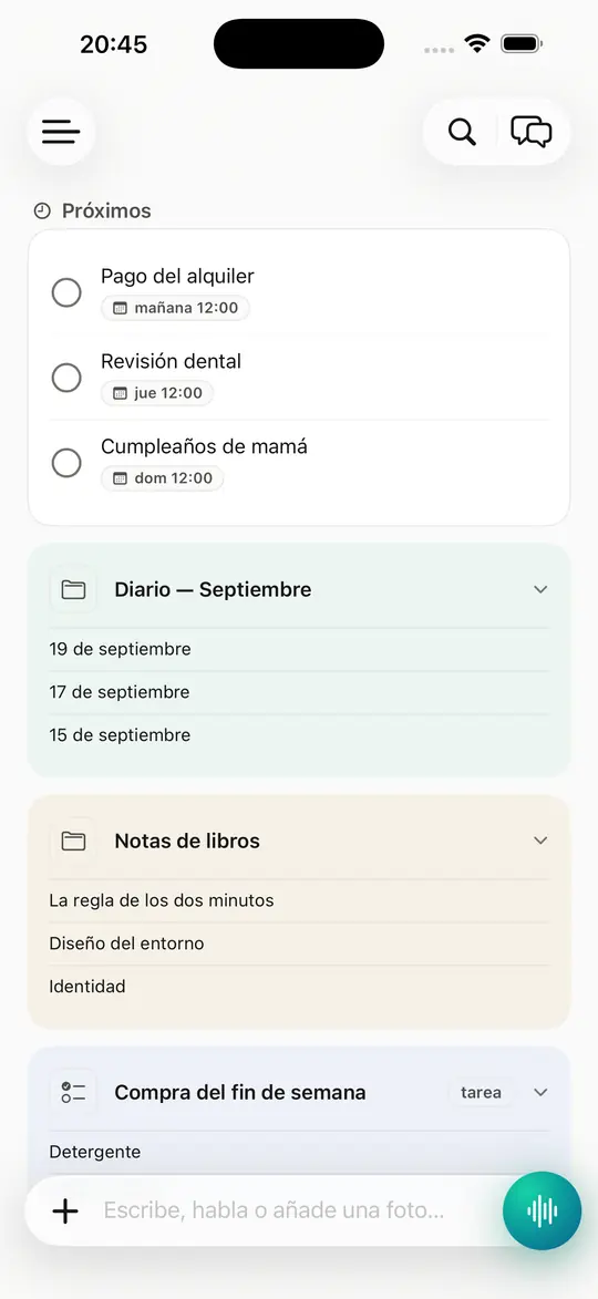 La pantalla de inicio de 2Mind, con tus colecciones y el orbe de captura abajo.